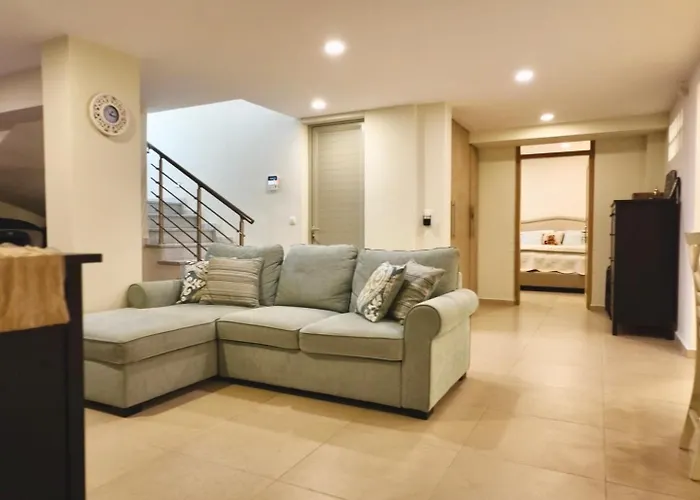 Vakoufia Villa