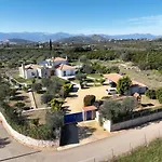 Villa Vakoufia