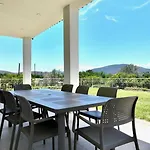 Villa Vakoufia *